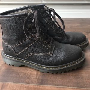 Dr. Martens Roseland Mens Size 10 Boot